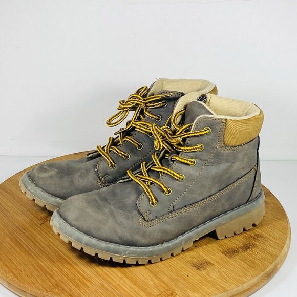 HIGHLAND CREEK BOYS BRADY LACE-UP BOOT -GRAY SZ 3M - Picture 1 of 7